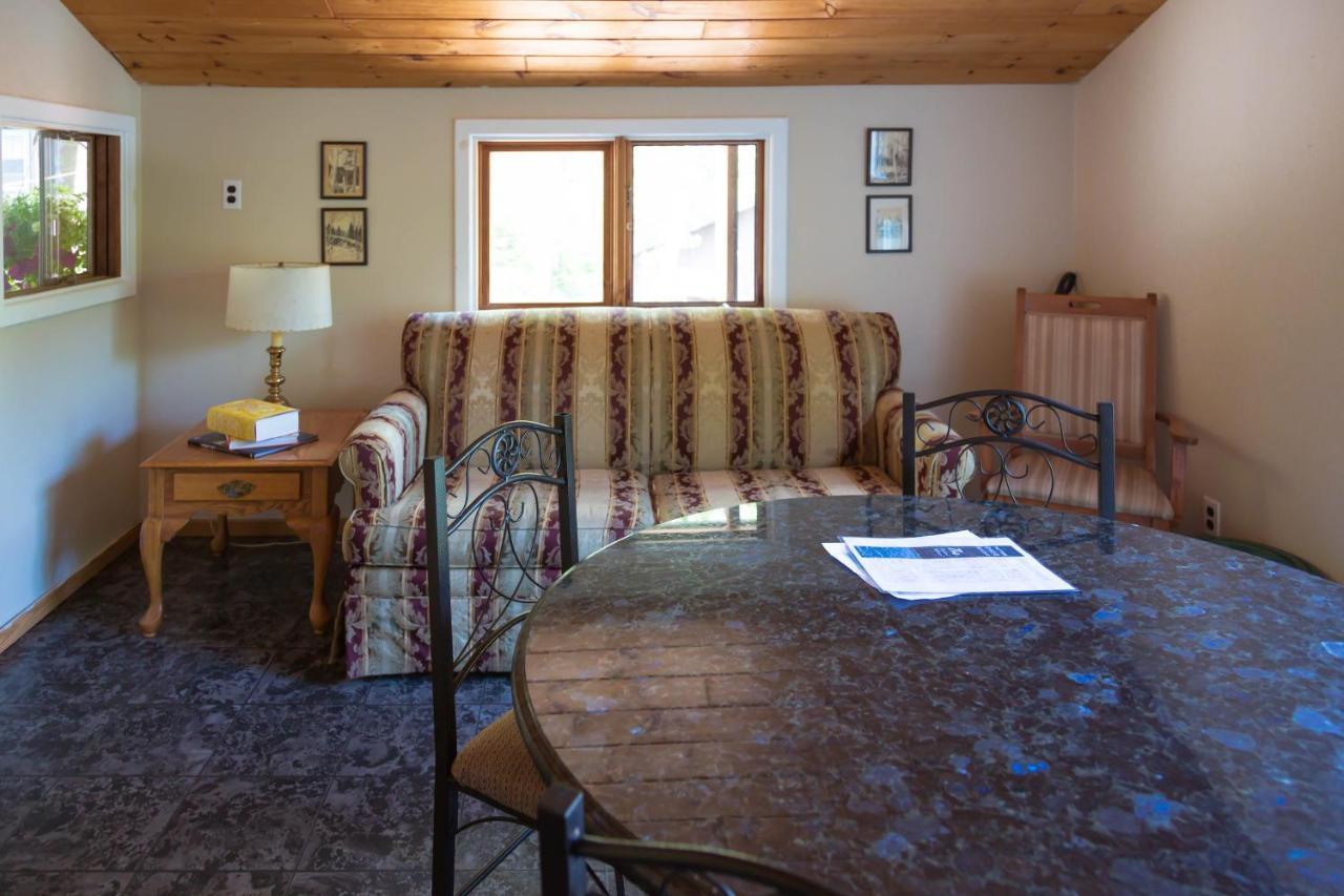 Mattawa River Resort 外观 照片